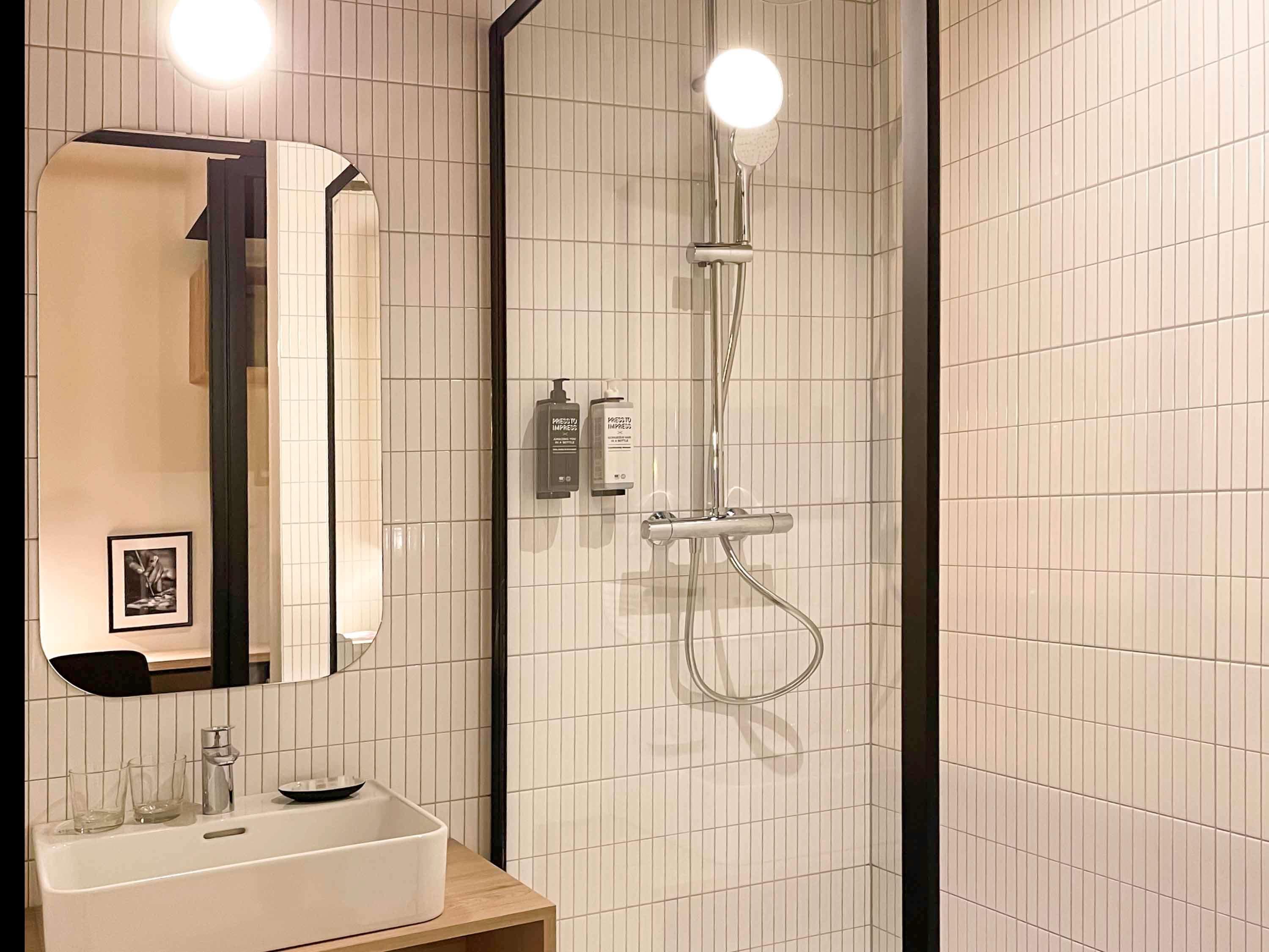 Ibis Styles Namur Exterior photo